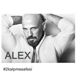 Alex – 2 Kalp Mesafesi Mp3 Dinle & İndir | Mp3sayar