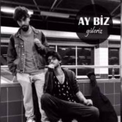 Ay Biz Güleriz – Güzel Kadın Mp3 Dinle & İndir | Mp3sayar