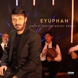 Eyüphan – Işıkları Söndürün Mp3 Dinle & İndir | Mp3sayar