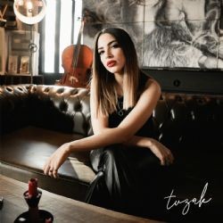 Ezgi Pekel – Sonbahar Mp3 Dinle & İndir | Mp3sayar