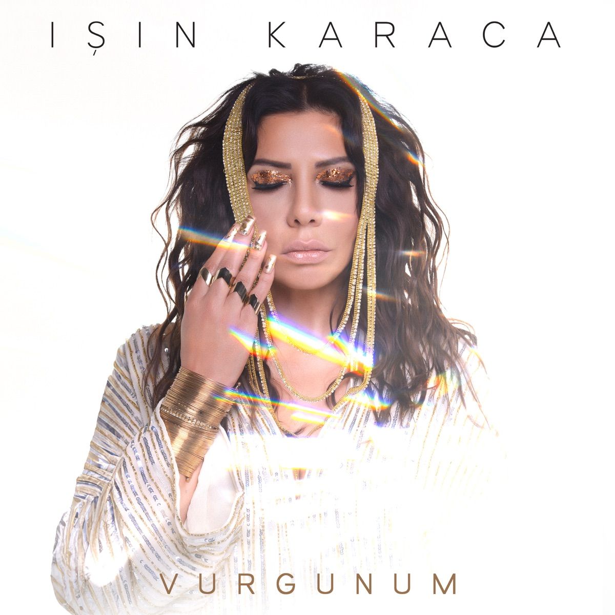 Işın Karaca – Vurgunum Mermaid Version Mp3 Dinle & İndir | Mp3sayar